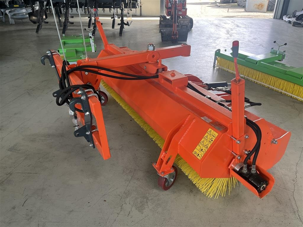 Sonarol ZM SNR - Broom: picture 5 Sonarol ZM SNR - Broom: picture 5