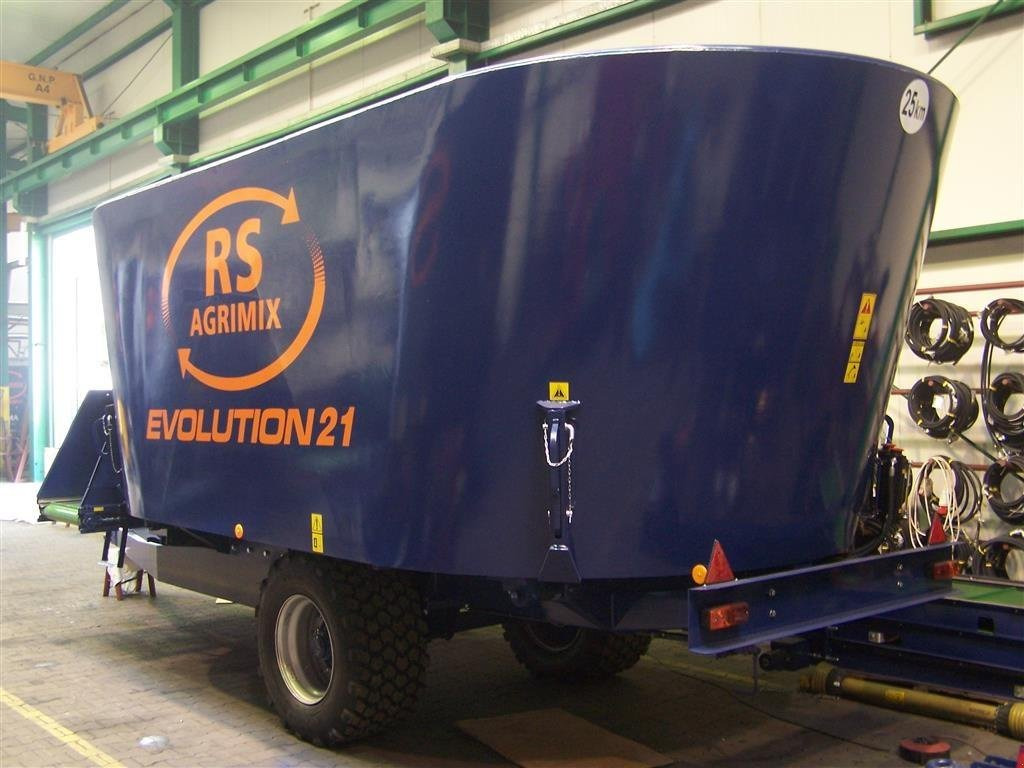 Sonstiges - Forage mixer wagon: picture 5 Sonstiges - Forage mixer wagon: picture 5
