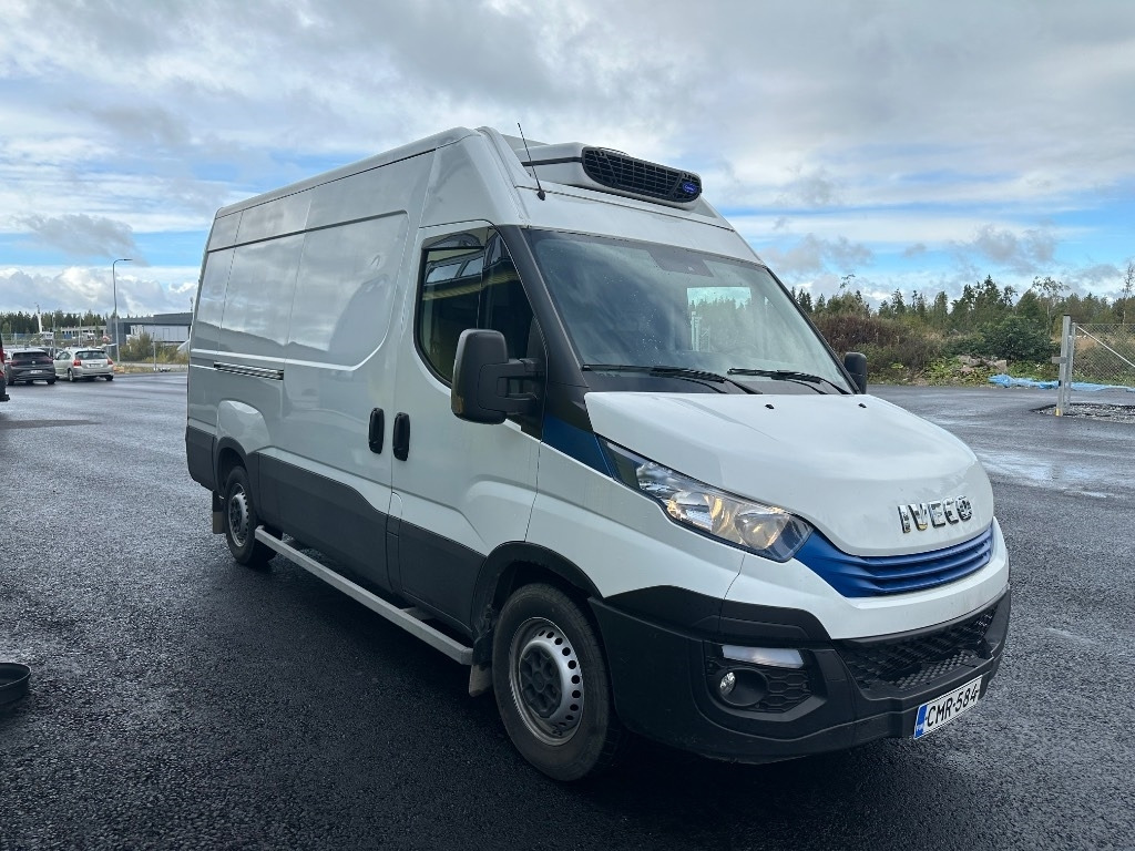 Iveco 35S14N Kylmäkone - Panel van: picture 3 Iveco 35S14N Kylmäkone - Panel van: picture 3