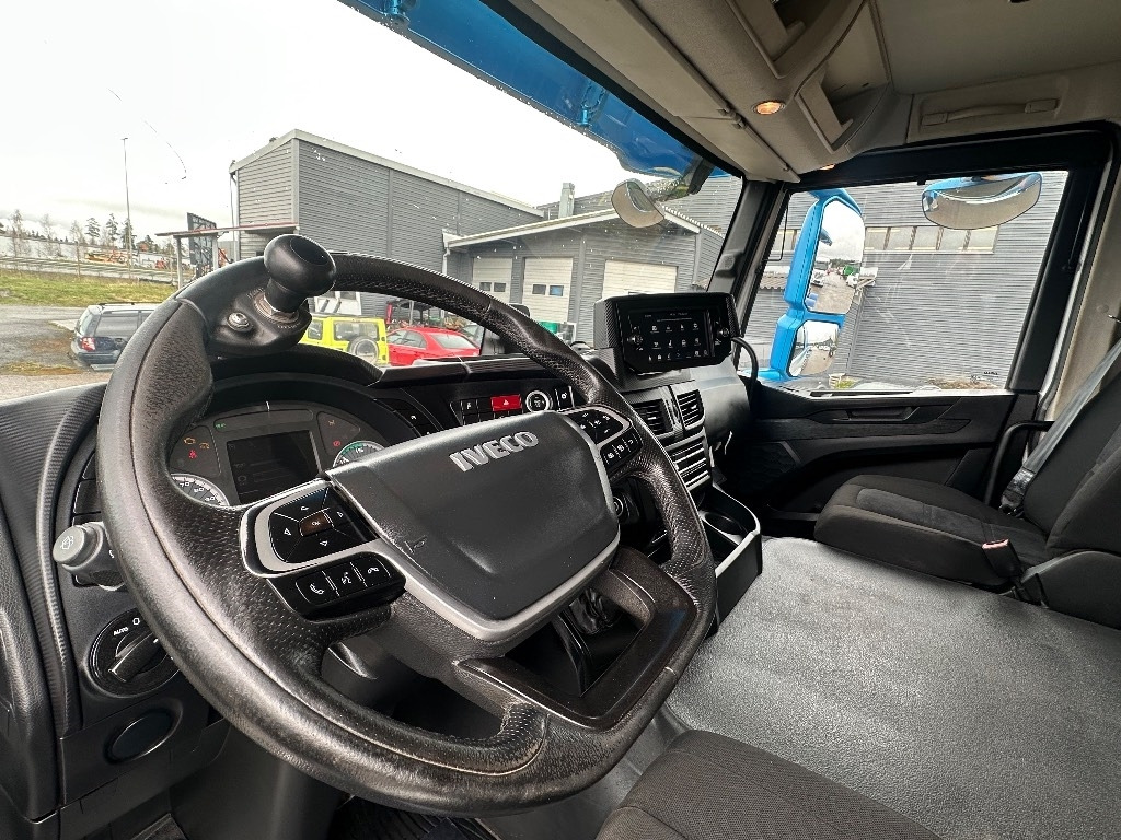 Hook lift truck Iveco AD 260S40 Y/FS CNG: picture 16 Hook lift truck Iveco AD 260S40 Y/FS CNG: picture 16