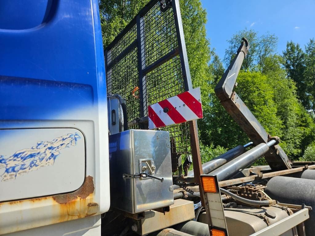 Hook lift truck Scania 164 G 480: picture 12