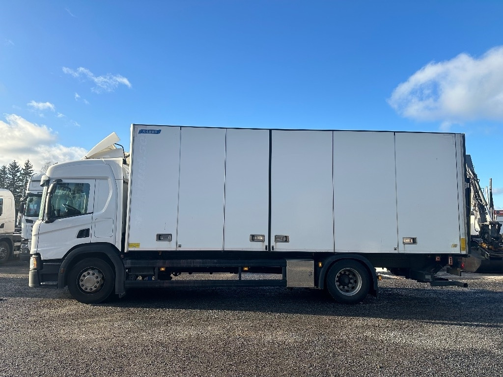 Scania P250 - Box truck: picture 5 Scania P250 - Box truck: picture 5