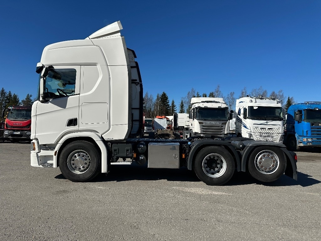 Lease a Scania R 500 6X2  Scania R 500 6X2: picture 6