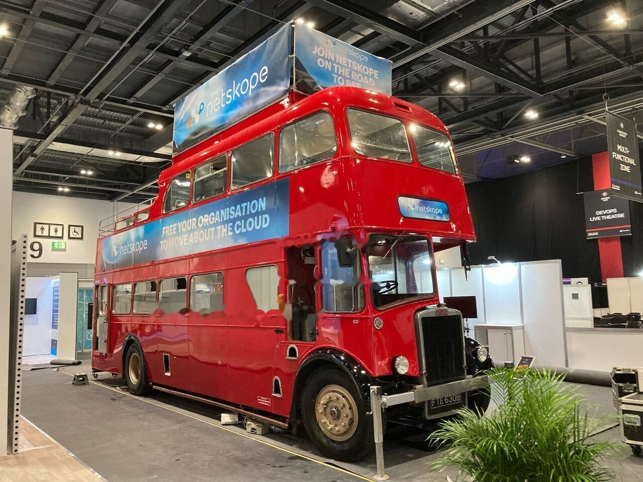 Leyland PD3 British Triple-Decker Bus Promotional Exhibition - Double-decker bus: picture 1 Leyland PD3 British Triple-Decker Bus Promotional Exhibition - Double-decker bus: picture 1