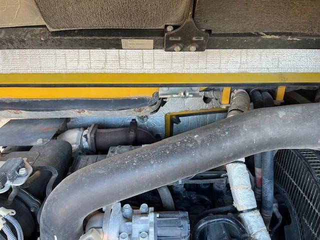 Crawler excavator KOMATSU PC80MR: picture 11 Crawler excavator KOMATSU PC80MR: picture 11