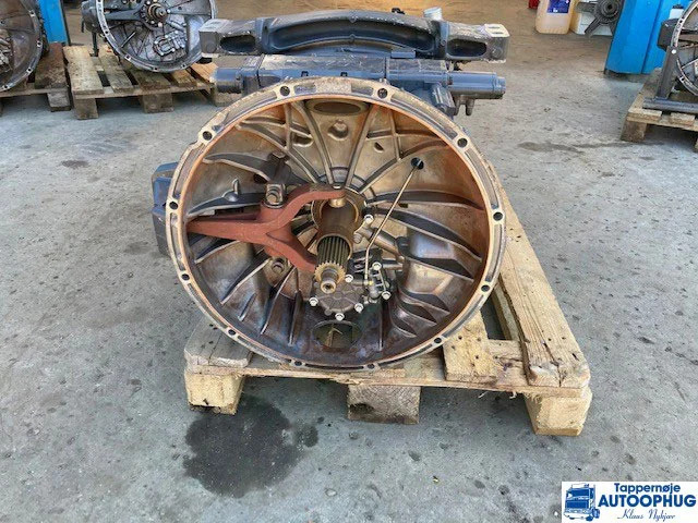 MAN 81.32004-6462 Gearkasse / Gearbox retarder - Gearbox and parts for Truck: picture 1 MAN 81.32004-6462 Gearkasse / Gearbox retarder - Gearbox and parts for Truck: picture 1