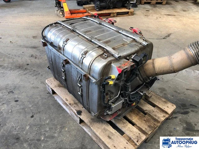 Mercedes-Benz Actros Exhaust Mercedes A 011 490 76 12 - Muffler/ Exhaust system for Truck: picture 5 Mercedes-Benz Actros Exhaust Mercedes A 011 490 76 12 - Muffler/ Exhaust system for Truck: picture 5