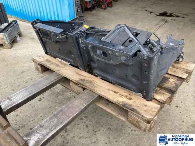 Scania Batterikasse Scania 2577204 / 2536278 - Body and exterior for Truck: picture 3 Scania Batterikasse Scania 2577204 / 2536278 - Body and exterior for Truck: picture 3
