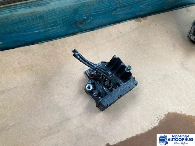 Scania Retarder ventil Scania 2591753 - Gearbox and parts for Truck: picture 1 Scania Retarder ventil Scania 2591753 - Gearbox and parts for Truck: picture 1