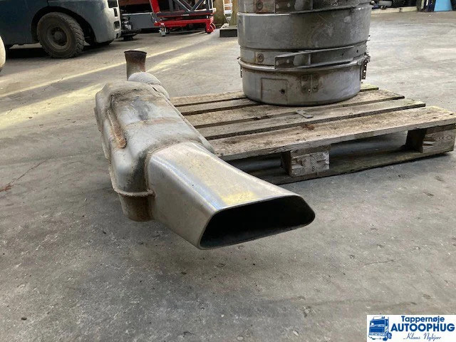Scania Udstødning / end silencer P/N: 1821889 / 1868571 - Muffler/ Exhaust system for Truck: picture 3 Scania Udstødning / end silencer P/N: 1821889 / 1868571 - Muffler/ Exhaust system for Truck: picture 3
