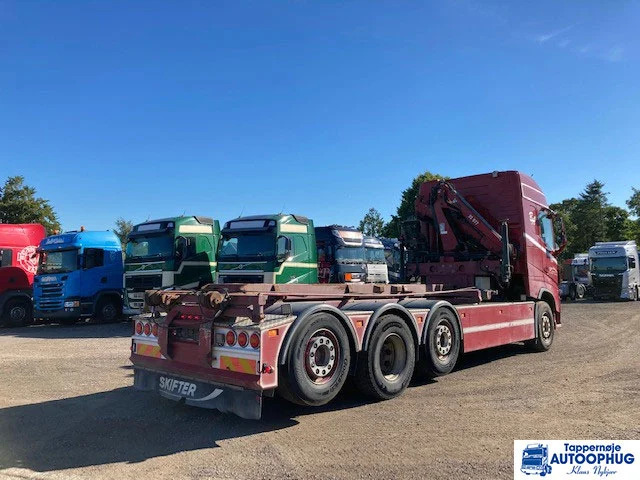 Volvo FH500 8X2 HIAB 077 - Container transporter/ Swap body truck, Crane truck: picture 4 Volvo FH500 8X2 HIAB 077 - Container transporter/ Swap body truck, Crane truck: picture 4