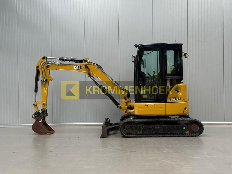 Caterpillar 303.5E CR - Mini excavator: picture 1 Caterpillar 303.5E CR - Mini excavator: picture 1