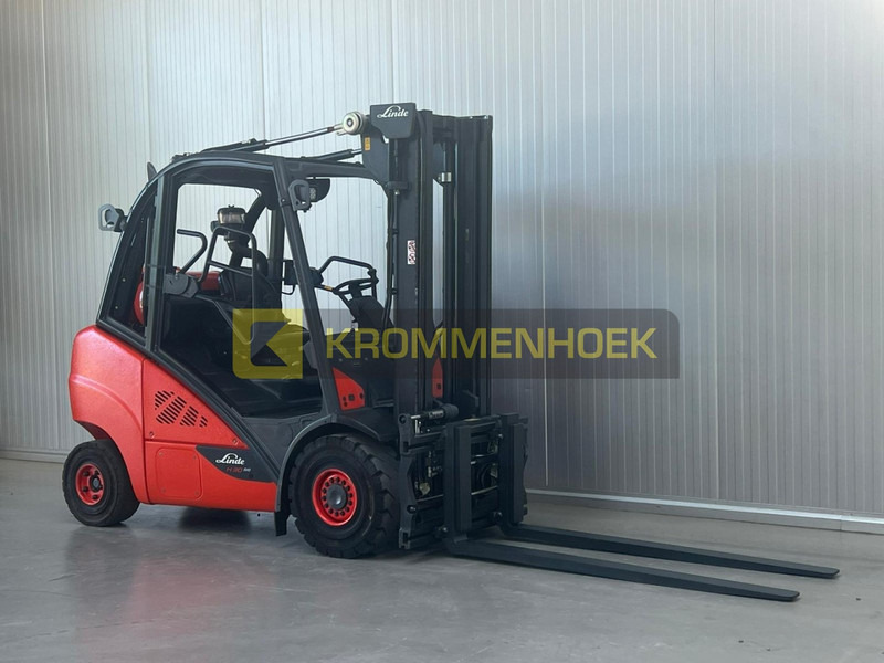 LPG forklift Linde H 30 T: picture 6