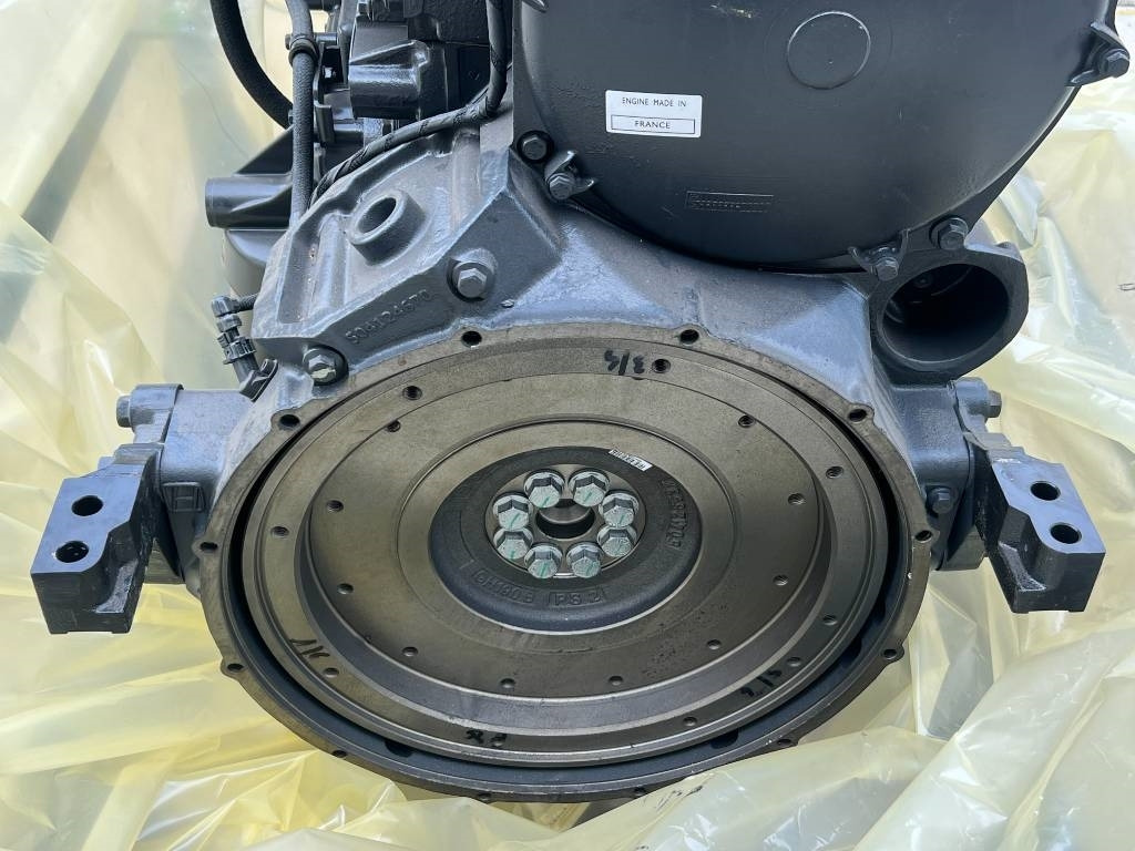 New Engine for Agricultural machinery New Holland Engine - FPT Cursor 9 - F2CE9684A: picture 23