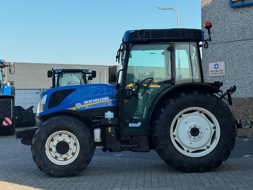 New Holland T4.100 DC, Low Profile, 2019, 3013 hours!! - Farm tractor: picture 2 New Holland T4.100 DC, Low Profile, 2019, 3013 hours!! - Farm tractor: picture 2