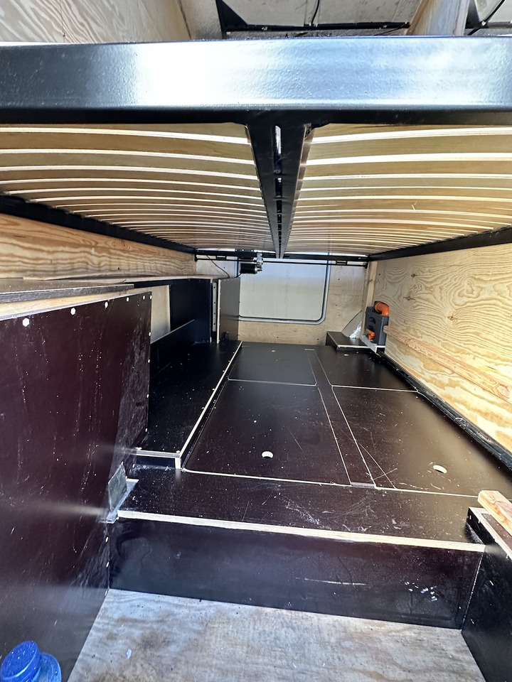 Semi-integrated motorhome FIAT DUCATO: picture 8