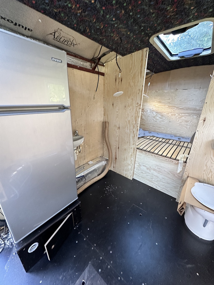 Semi-integrated motorhome FIAT DUCATO: picture 19