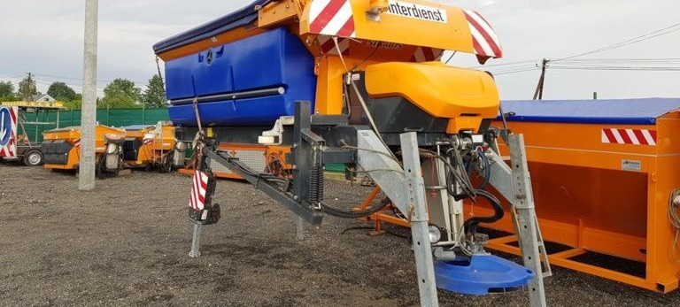 Schmidt Solarko piaskarka SCHMIDT STRATOS 5m3 - Sand/ Salt spreader for Municipal/ Special vehicle: picture 1 Schmidt Solarko piaskarka SCHMIDT STRATOS 5m3 - Sand/ Salt spreader for Municipal/ Special vehicle: picture 1