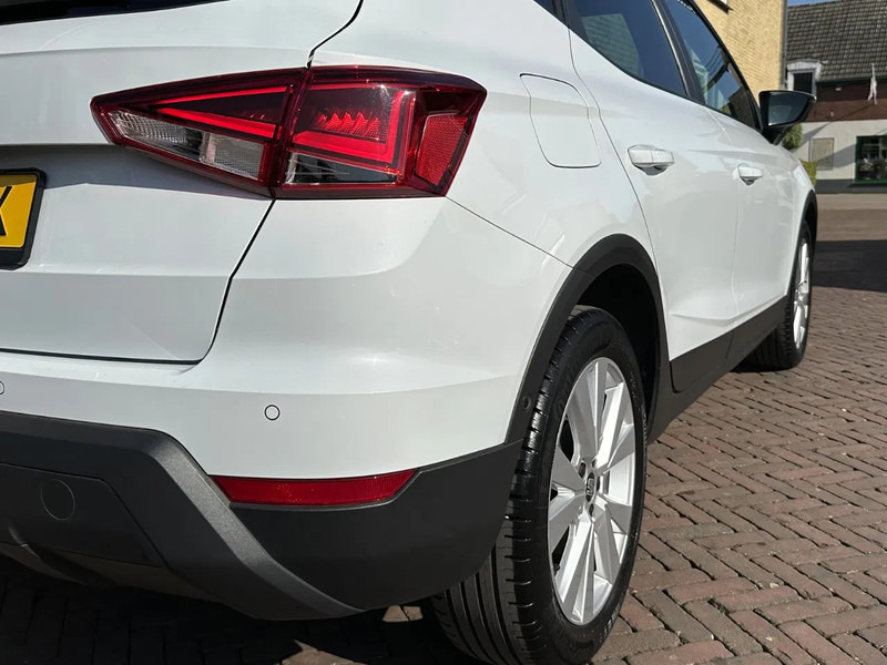 Hatchback SEAT Arona 1.0 TSI Style Business Intense Carplay Dealeronderhouden Cruise Clima Navi Camera: picture 6