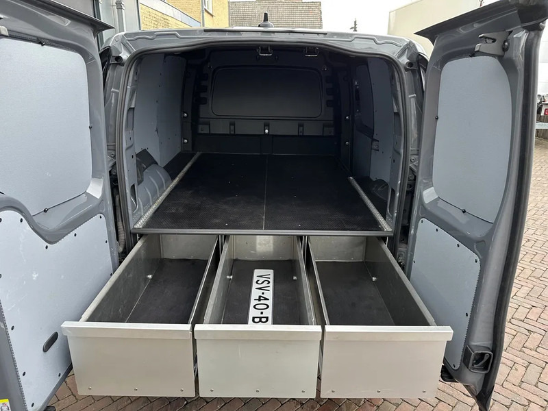 Volkswagen Caddy Cargo 2.0 TDI Comfort - Small van: picture 5 Volkswagen Caddy Cargo 2.0 TDI Comfort - Small van: picture 5