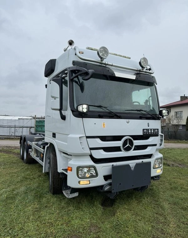 MERCEDES-BENZ ACTROS 2648 SPECJALNY PłUG 6X4!!! - Hook lift truck: picture 3 MERCEDES-BENZ ACTROS 2648 SPECJALNY PłUG 6X4!!! - Hook lift truck: picture 3