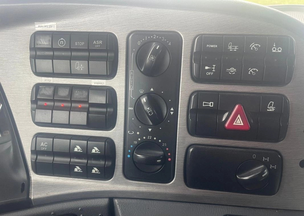 Lease a MERCEDES-BENZ ACTROS 2648 SPECJALNY PłUG 6X4!!! MERCEDES-BENZ ACTROS 2648 SPECJALNY PłUG 6X4!!!: picture 19