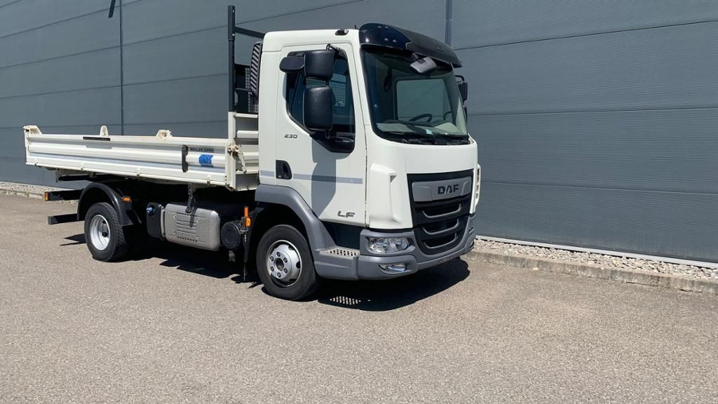 DAF LF 230 FA 7,49 t. Meiller DSK Klima Automatik - Tipper van: picture 1 DAF LF 230 FA 7,49 t. Meiller DSK Klima Automatik - Tipper van: picture 1