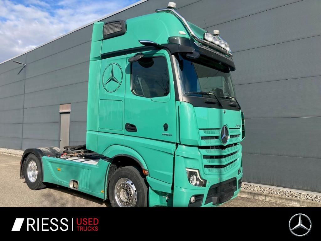 Mercedes-Benz 1853 LS Giga Space Alcoa Hydraulik BiXenon STH - Tractor unit: picture 1 Mercedes-Benz 1853 LS Giga Space Alcoa Hydraulik BiXenon STH - Tractor unit: picture 1