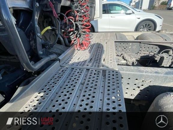 Mercedes-Benz Actros 1848 LSNRL LM - Tractor unit: picture 5 Mercedes-Benz Actros 1848 LSNRL LM - Tractor unit: picture 5