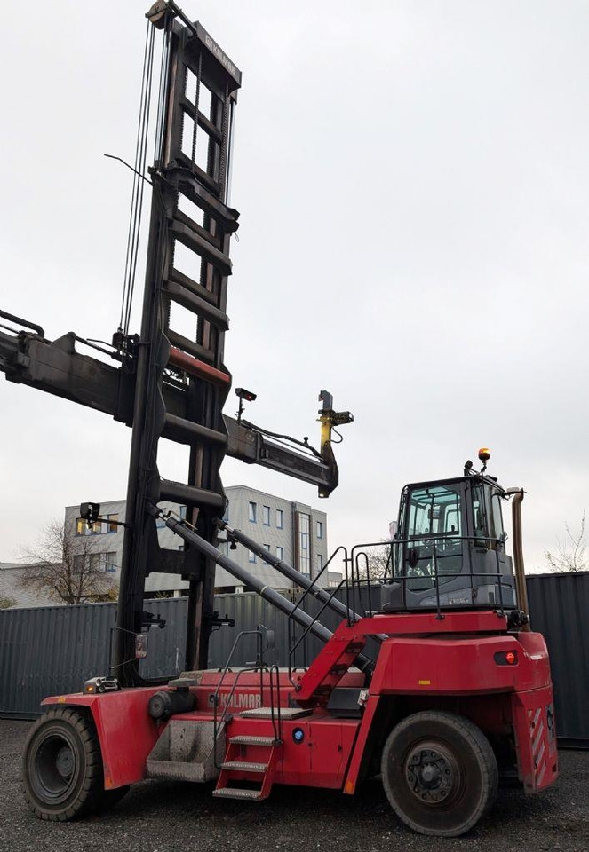 Kalmar DCG100-45ED7 - Container handler: picture 4 Kalmar DCG100-45ED7 - Container handler: picture 4