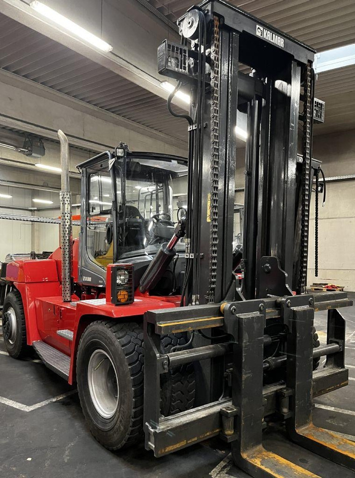 Kalmar DCG120-12  - Diesel forklift: picture 2 Kalmar DCG120-12  - Diesel forklift: picture 2