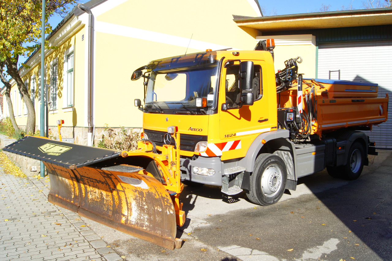 MERCEDES-BENZ ATEGO 1624 4x4/TÜV/Euro 5/HIAB/MEILLER/Winterdienst/Streuer/Schneepflug - Tipper, Crane truck: picture 2 MERCEDES-BENZ ATEGO 1624 4x4/TÜV/Euro 5/HIAB/MEILLER/Winterdienst/Streuer/Schneepflug - Tipper, Crane truck: picture 2