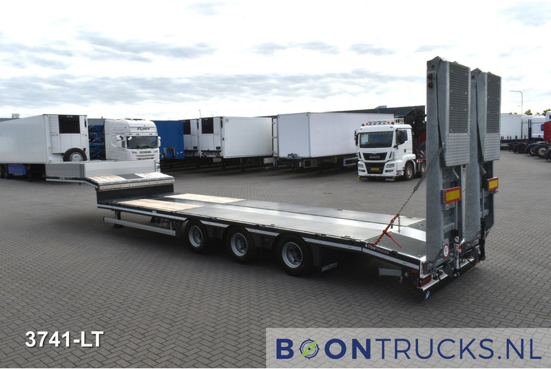 Faymonville MAX TRAILER 100 F-S43-1AAF NEW / UNUSED | 450 cm EXTENDABLE * 86cm HEIGHT * HYDR RAMPS * TRACKING AXLE - Low loader semi-trailer: picture 3 Faymonville MAX TRAILER 100 F-S43-1AAF NEW / UNUSED | 450 cm EXTENDABLE * 86cm HEIGHT * HYDR RAMPS * TRACKING AXLE - Low loader semi-trailer: picture 3