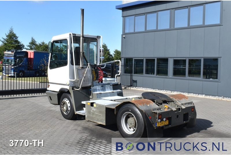 Terberg YT222 4x2 | TERMINAL TRUCK * NL KENTEKEN - Terminal tractor: picture 4 Terberg YT222 4x2 | TERMINAL TRUCK * NL KENTEKEN - Terminal tractor: picture 4