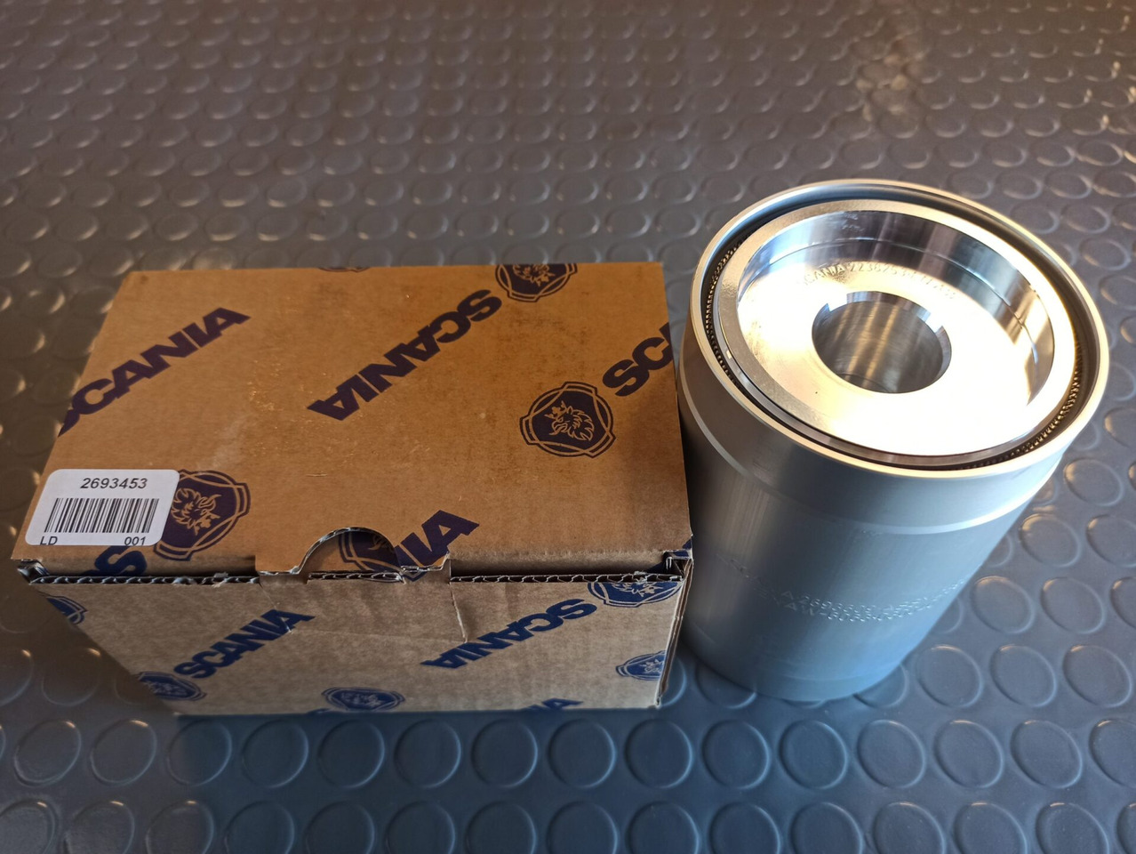SCANIA ACCUMULATOR - 2693453 - Brake parts for Truck: picture 1 SCANIA ACCUMULATOR - 2693453 - Brake parts for Truck: picture 1