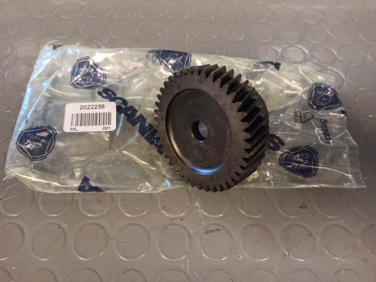 New Engine and parts for Truck SCANIA COMPRESSOR GEAR - 2022258: picture 1