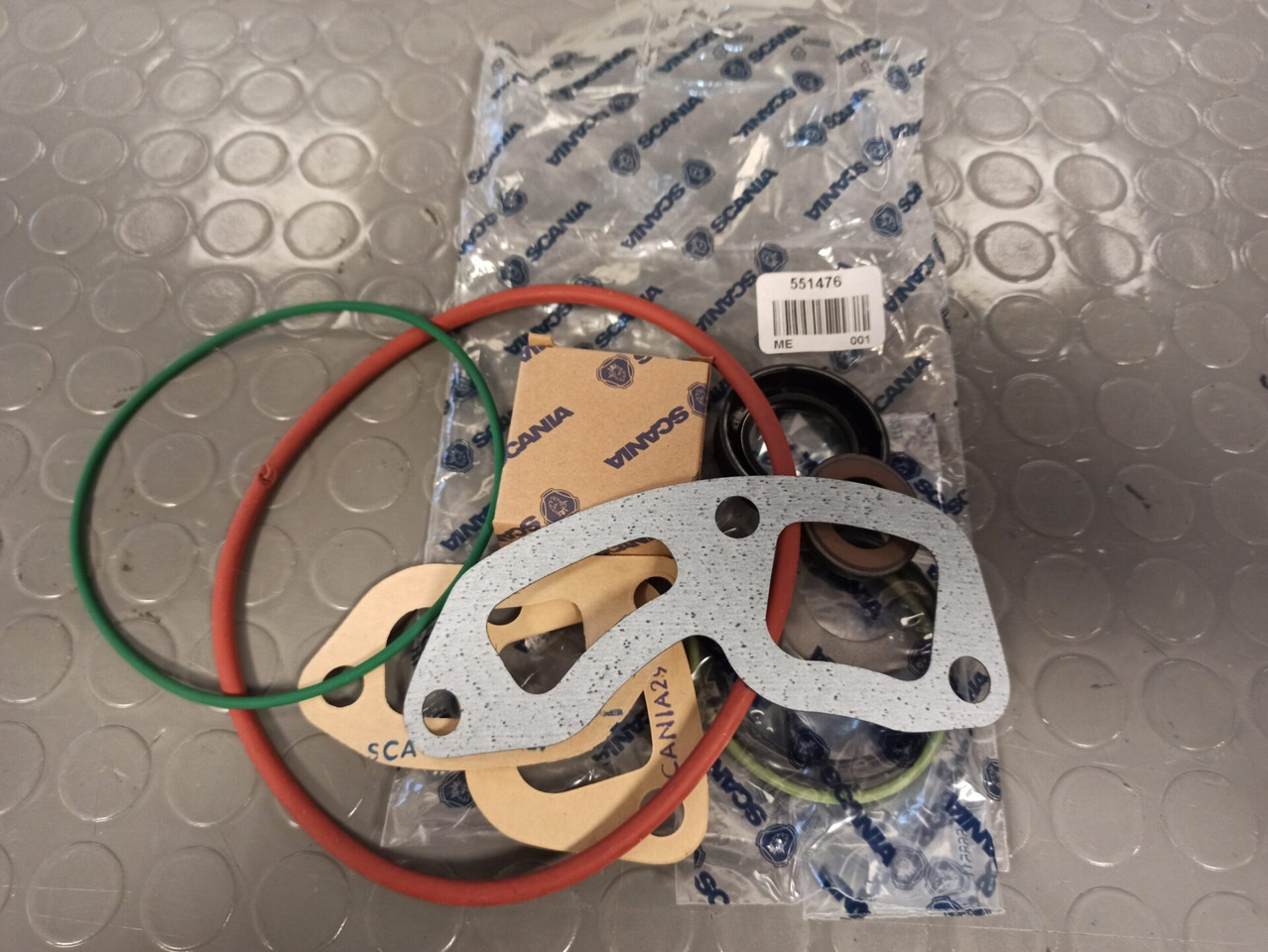 SCANIA REPAIR KIT COOLANT PUMP - 551476 - Coolant pump for Truck: picture 1 SCANIA REPAIR KIT COOLANT PUMP - 551476 - Coolant pump for Truck: picture 1