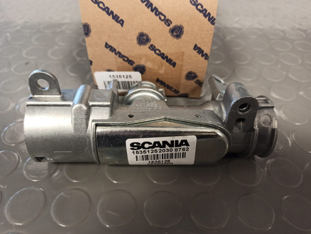 SCANIA STARTER LOCK - 1535125 - Starter for Truck: picture 1 SCANIA STARTER LOCK - 1535125 - Starter for Truck: picture 1