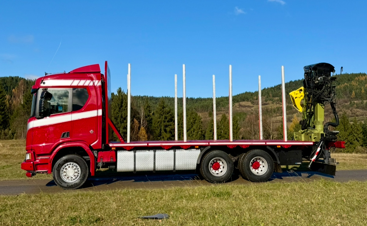 SCANIA R520 XT - Timber truck, Crane truck: picture 3 SCANIA R520 XT - Timber truck, Crane truck: picture 3