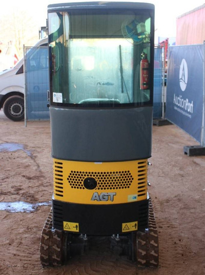 AGT Industrial QH13R - Mini excavator: picture 4 AGT Industrial QH13R - Mini excavator: picture 4
