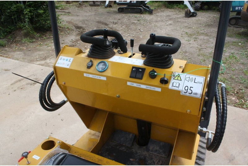 BISON BT360 - Crawler loader: picture 2 BISON BT360 - Crawler loader: picture 2