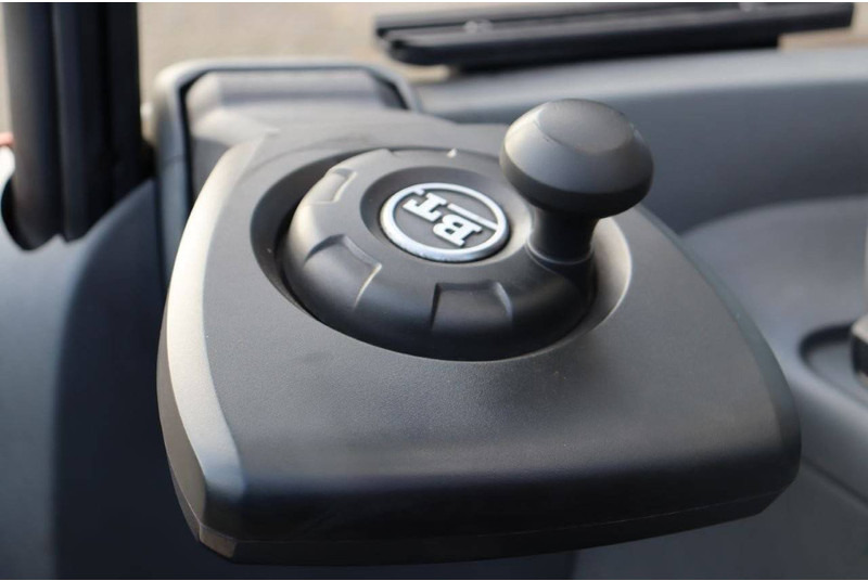 Reach truck BT: picture 18
