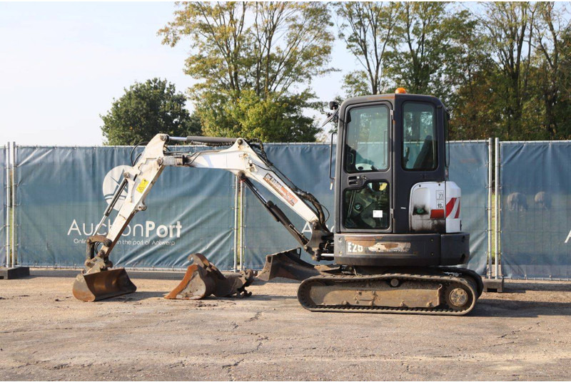 Bobcat E26 - Crawler excavator: picture 3 Bobcat E26 - Crawler excavator: picture 3