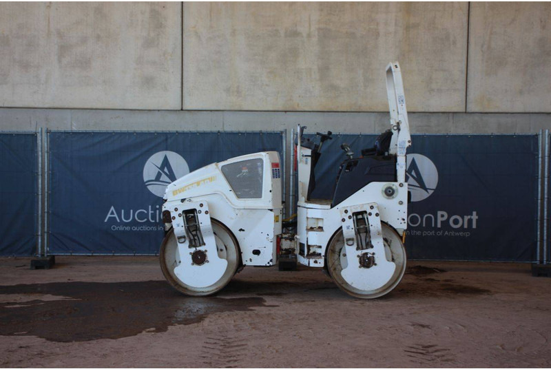 Bomag BW138AD-5 - Compactor: picture 2 Bomag BW138AD-5 - Compactor: picture 2