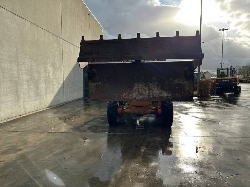 Backhoe loader Case 580G: picture 9