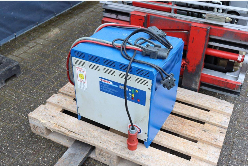 Electric forklift Cesab B318: picture 11 Electric forklift Cesab B318: picture 11