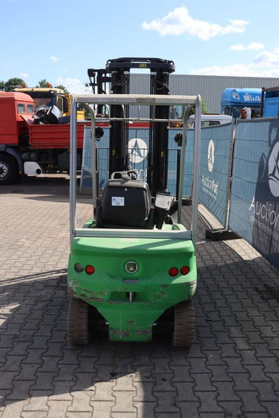 Cesab B420 - Electric forklift: picture 4 Cesab B420 - Electric forklift: picture 4