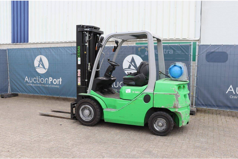 Cesab M325G - LPG forklift: picture 3 Cesab M325G - LPG forklift: picture 3