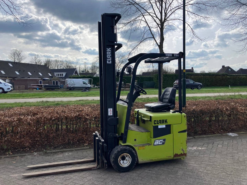 Clark TMX15S - Electric forklift: picture 3 Clark TMX15S - Electric forklift: picture 3