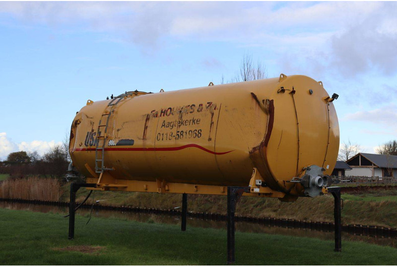 Custom Equipment 9000 - Water pump: picture 4 Custom Equipment 9000 - Water pump: picture 4